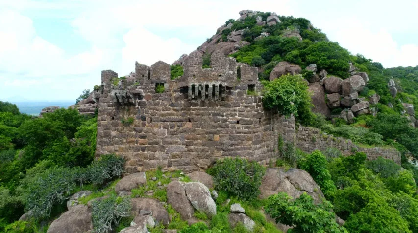 73165836_Addanki Fort